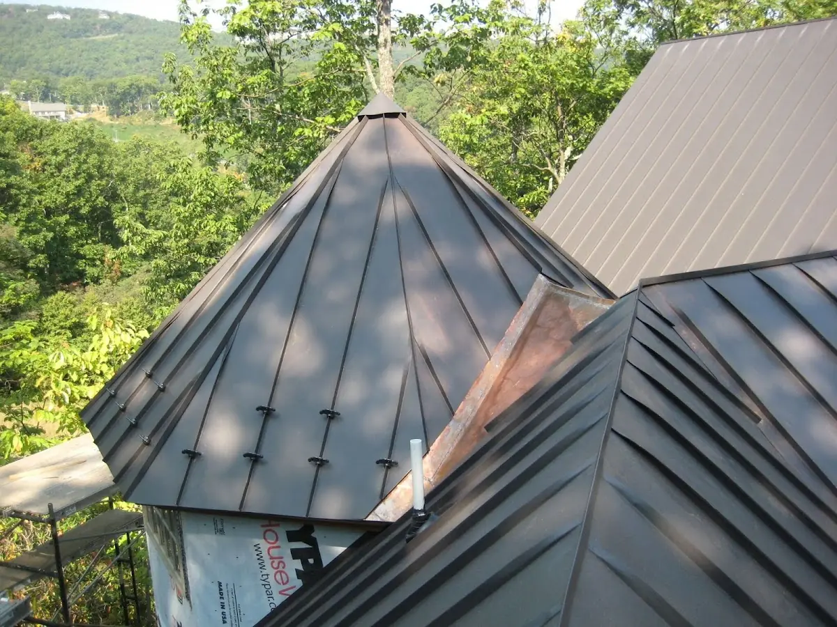 Professional Shingle Replacement & Repair by Craftsman Roofing in Ardmore